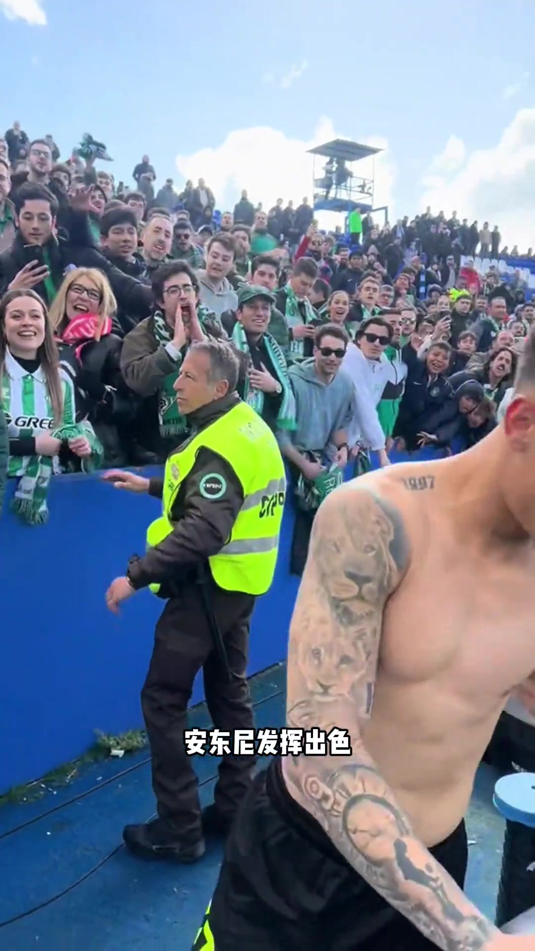 包含贝蒂斯新援发挥出色,球队备受瞩目的词条 包含贝蒂斯新援发挥出色,球队备受瞩目的词条